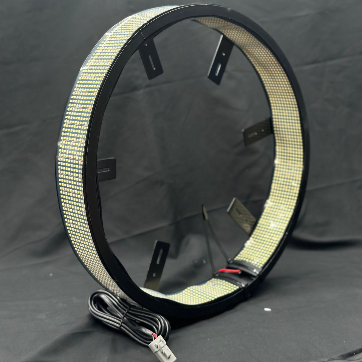 20 Row Pure White Extreme LED Wheel Lights Kit - AutoLEDTech.com