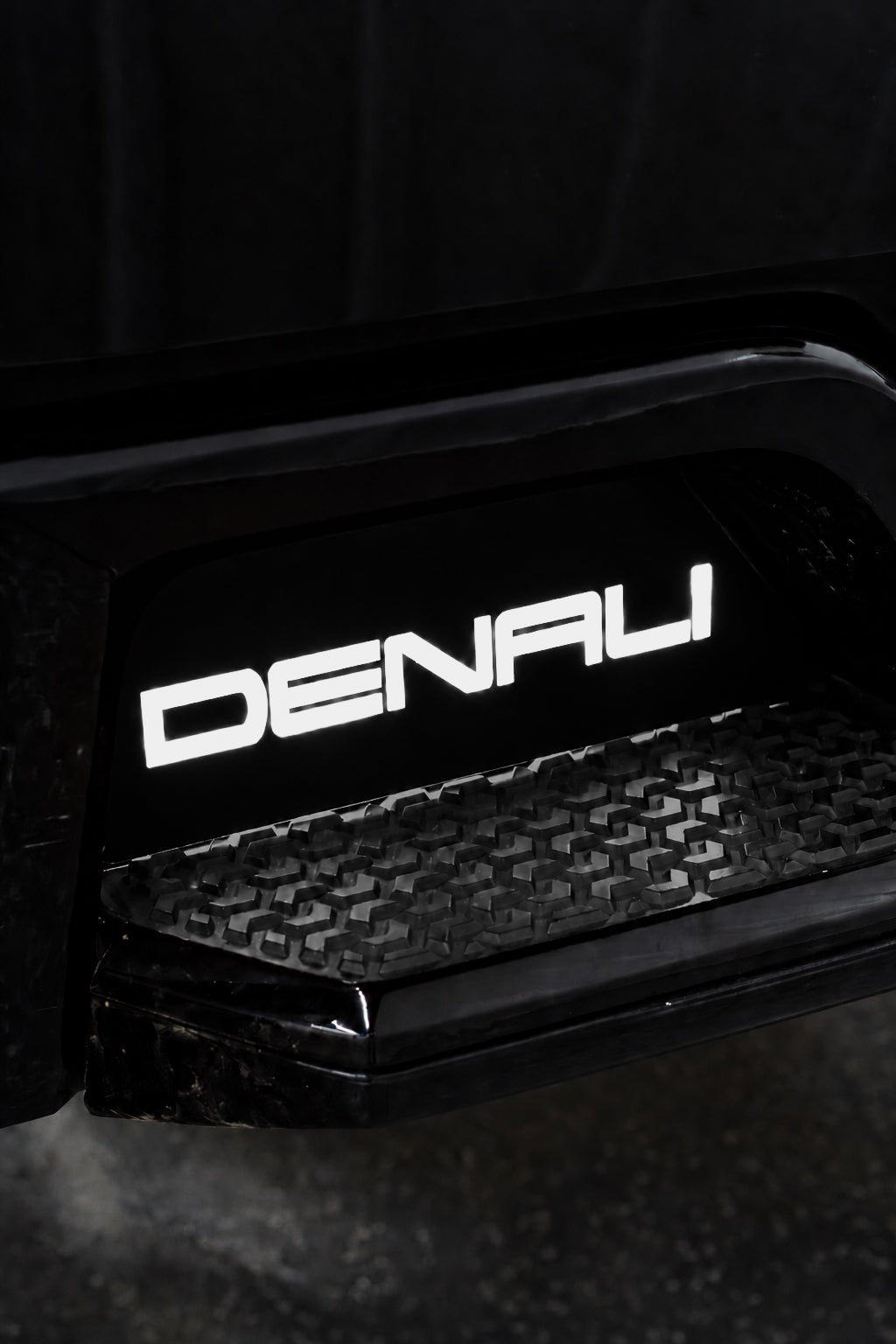 2020-2027+ GMC/Chevy HD Illuminated Side Step Inserts