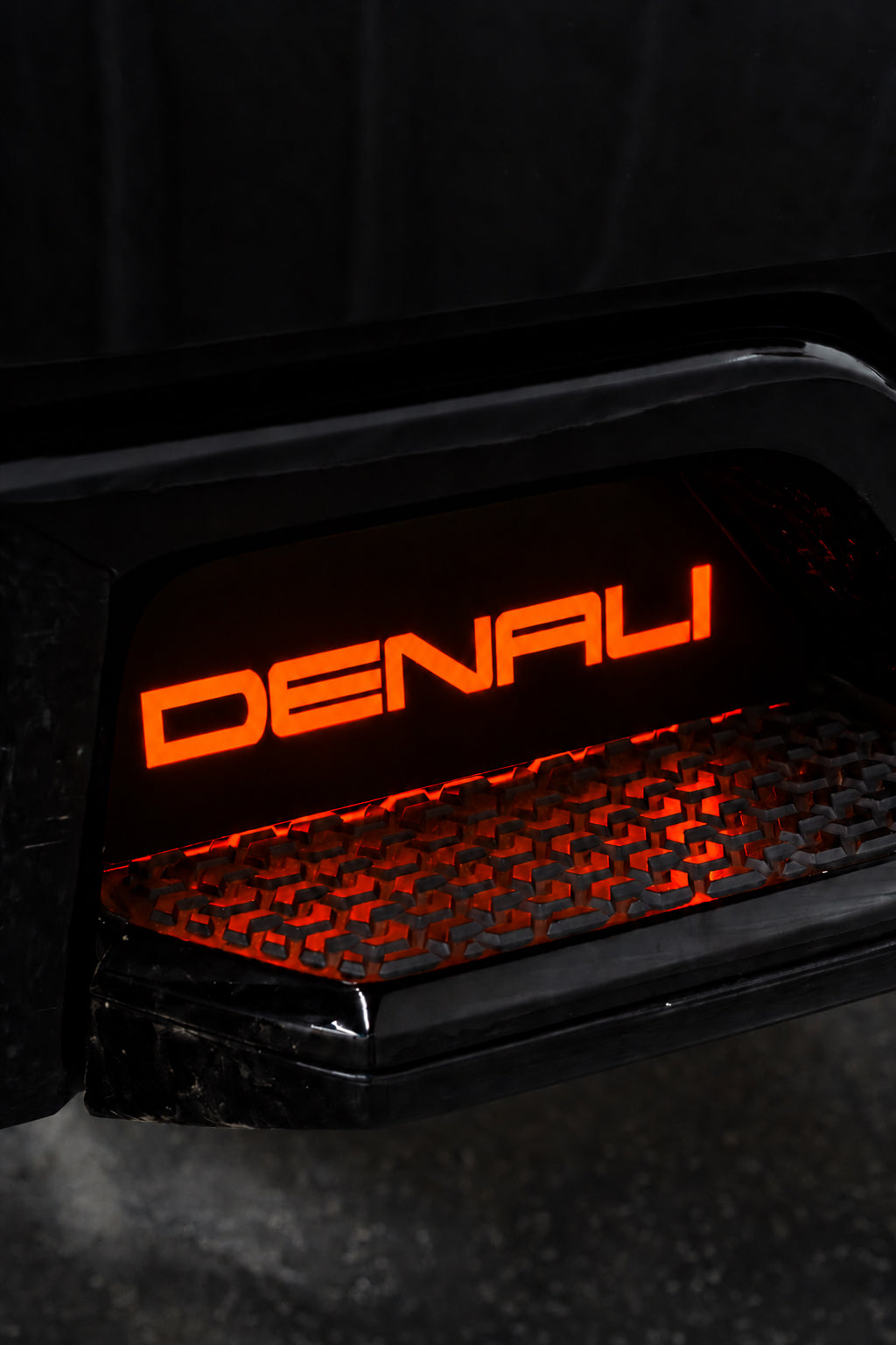 2020-2027+ GMC/Chevy HD Illuminated Side Step Inserts