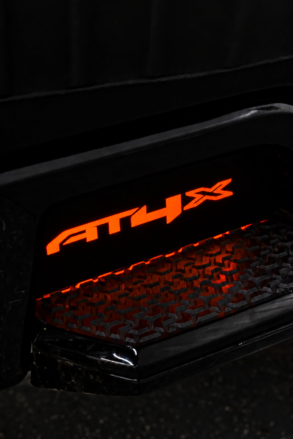 2020-2027+ GMC/Chevy HD Illuminated Side Step Inserts