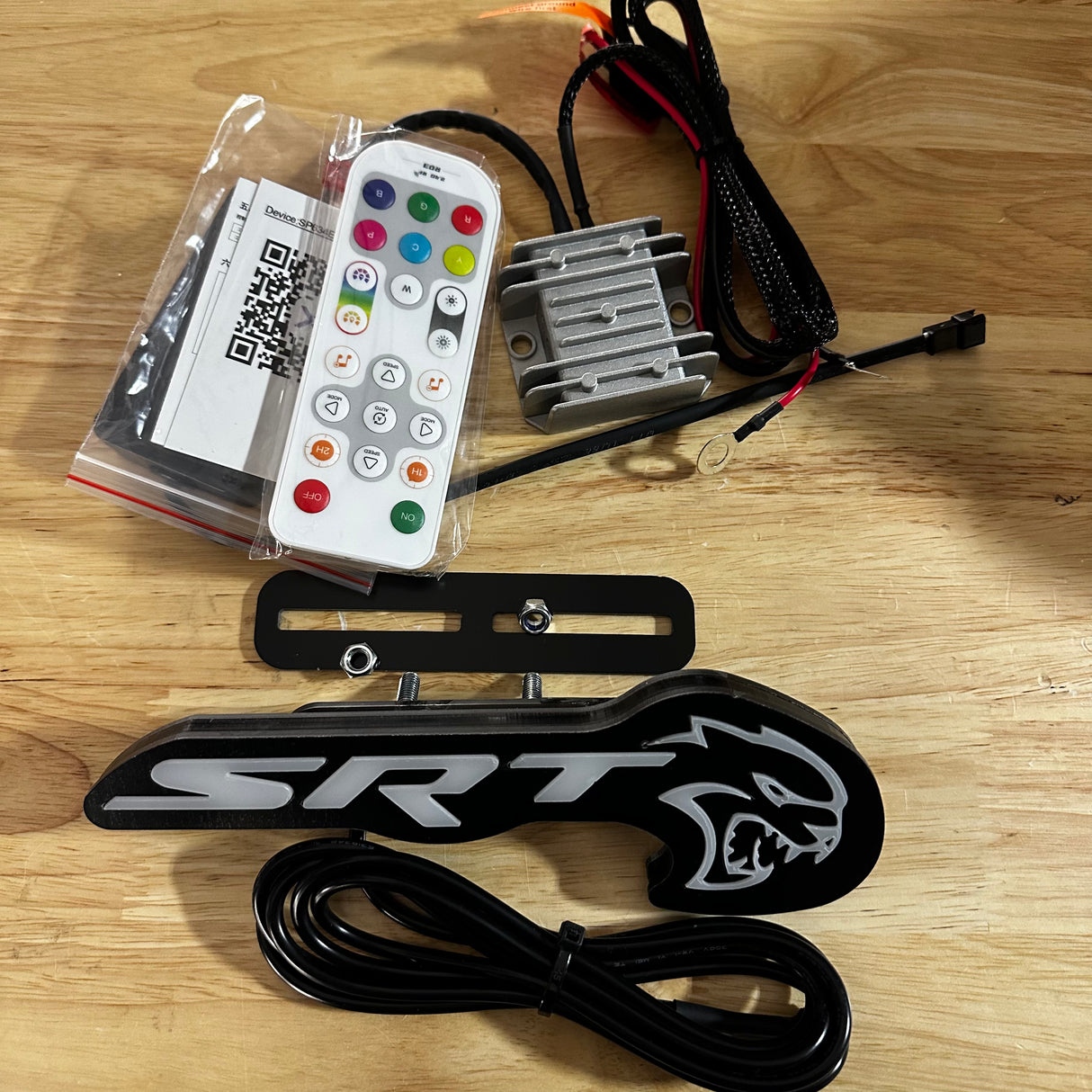 2015+ SRT Hellcat RGBW Flow Series LED Badge Emblem Logo
