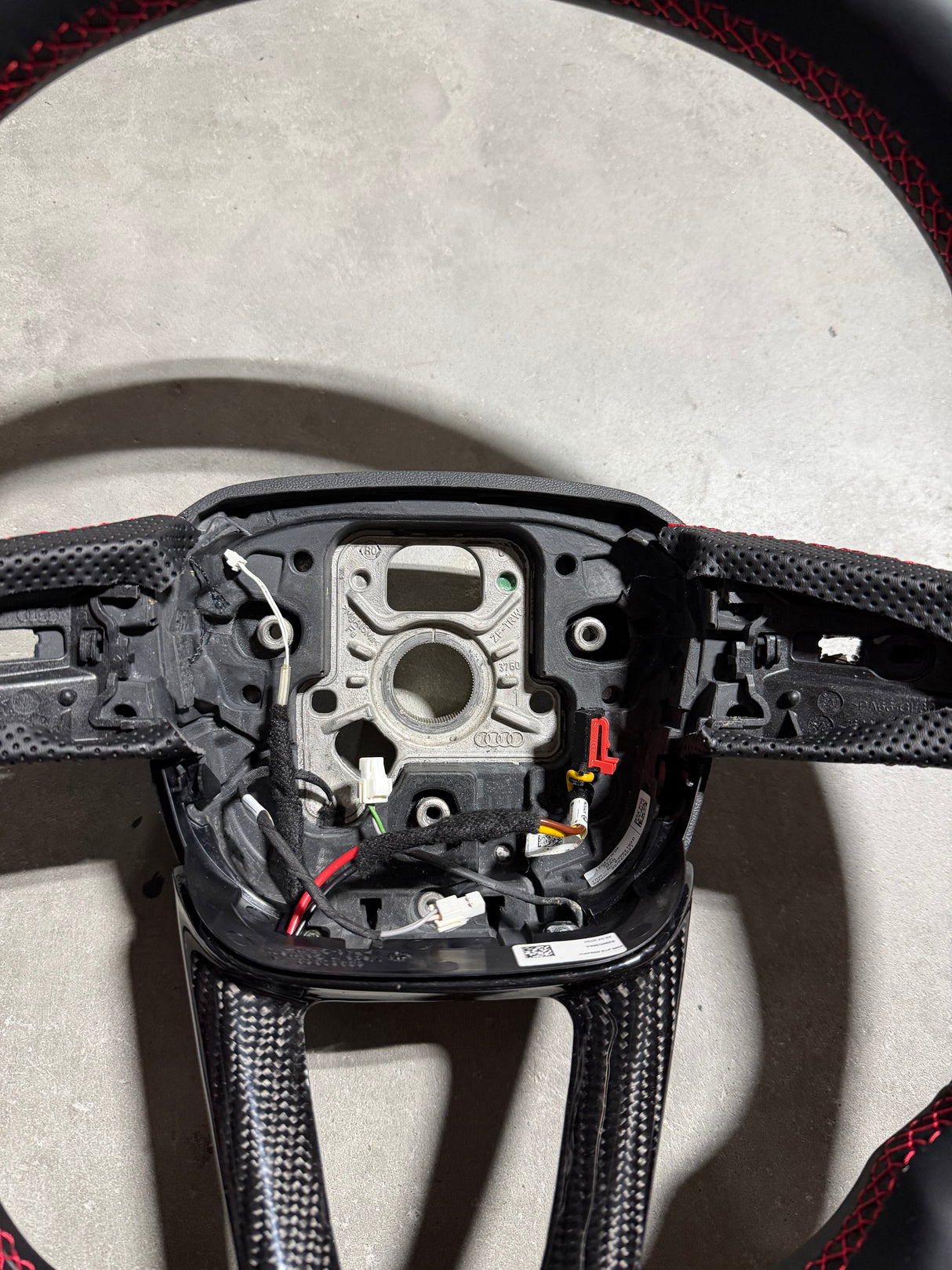 2015-2026+ Audi SQ3/SQ5/SQ7/SQ8 Carbon Fiber Steering Wheel - IN STOCK - AutoLEDTech.com
