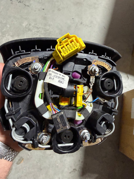 2015-2026+ Audi SQ3/SQ5/SQ7/SQ8 Carbon Fiber Steering Wheel - IN STOCK - AutoLEDTech.com