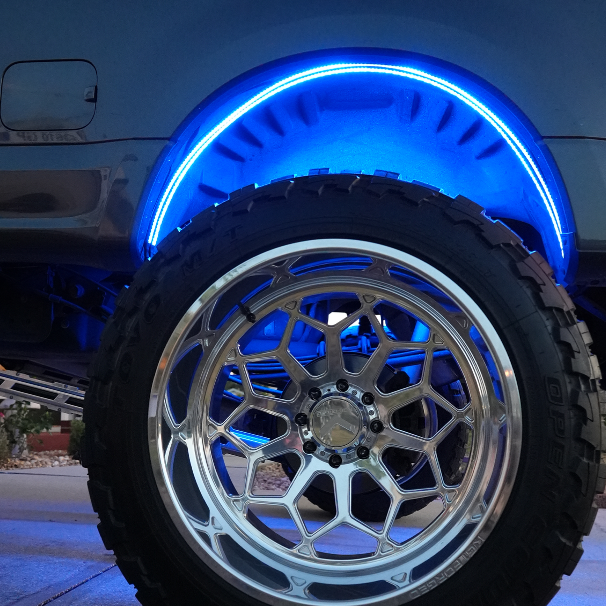 White or RGBW LED Fender Well Arch Lights Kit