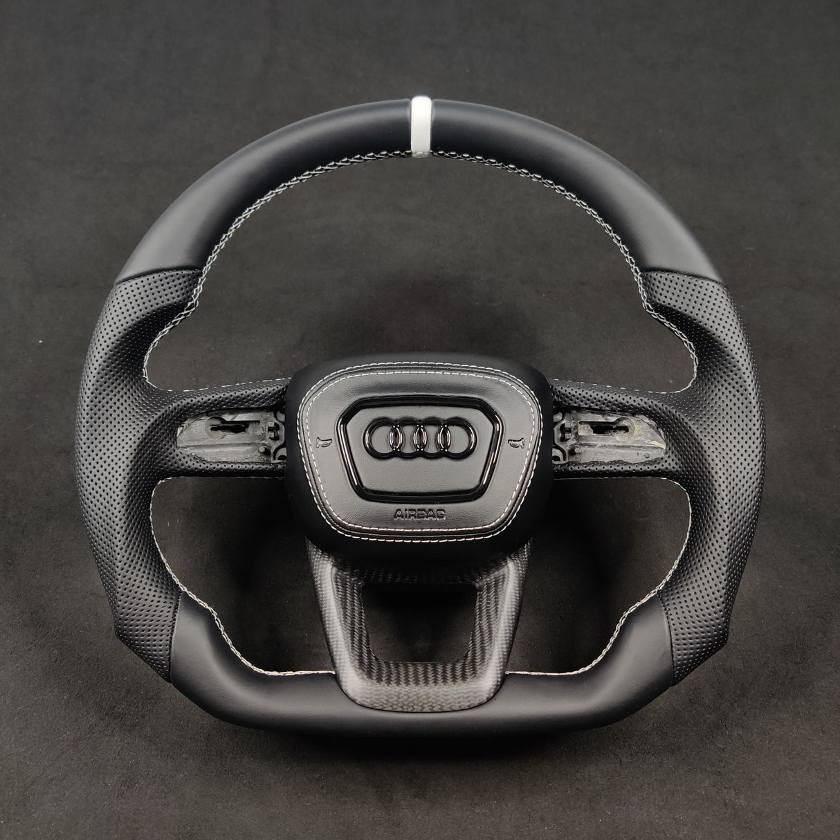 2015-2024 Audi Q3/Q5/Q7/Q8 Custom Carbon Fiber Steering Wheel