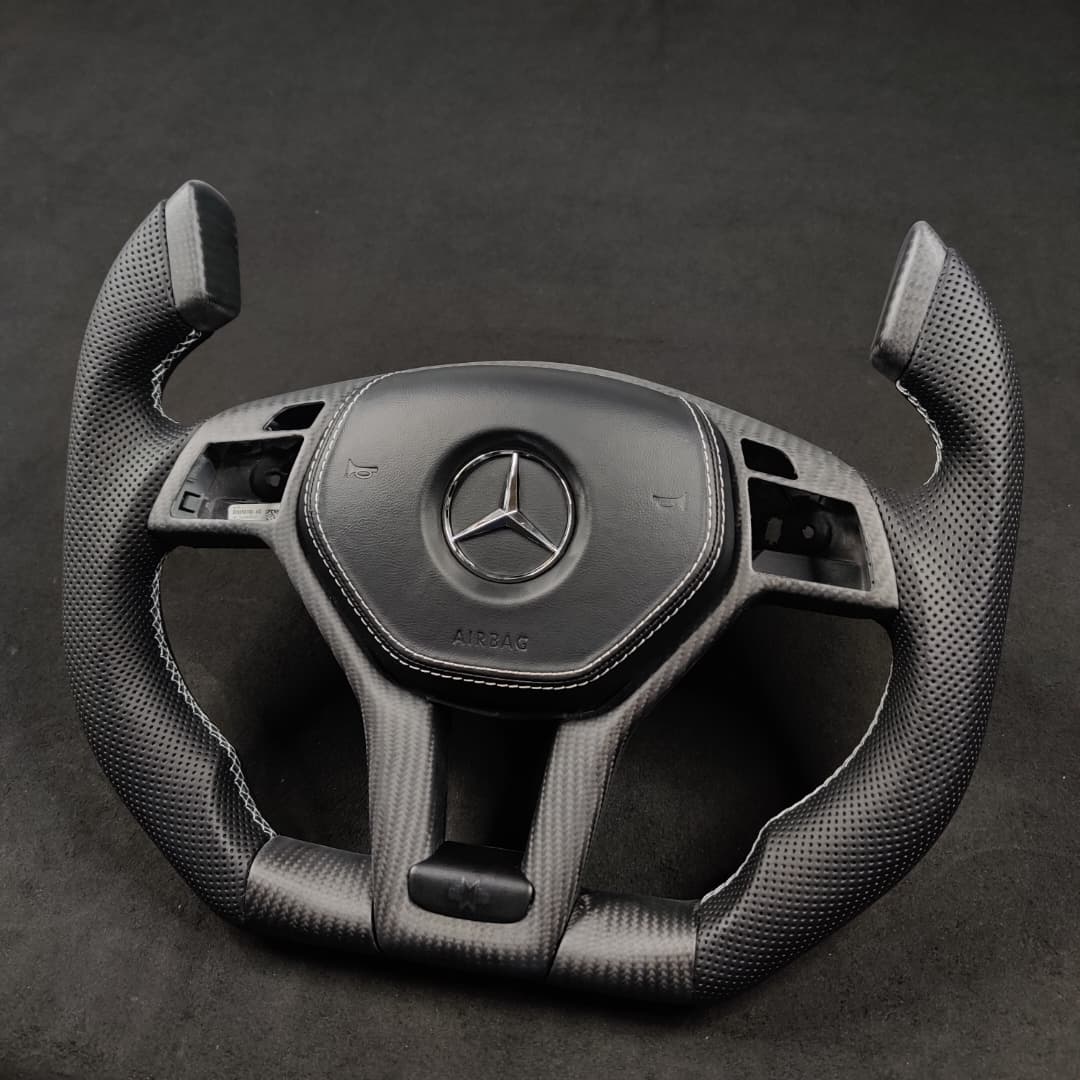 2008-2014 Mercedes C-Class W204/W212 Custom Carbon Fiber Steering Wheel