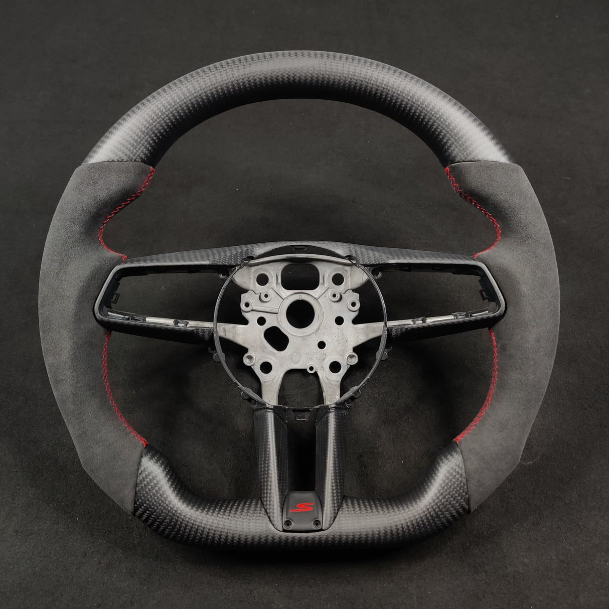 2020-2026+ Porsche 911 992 Custom Carbon Fiber Steering Wheel - AutoLEDTech.com