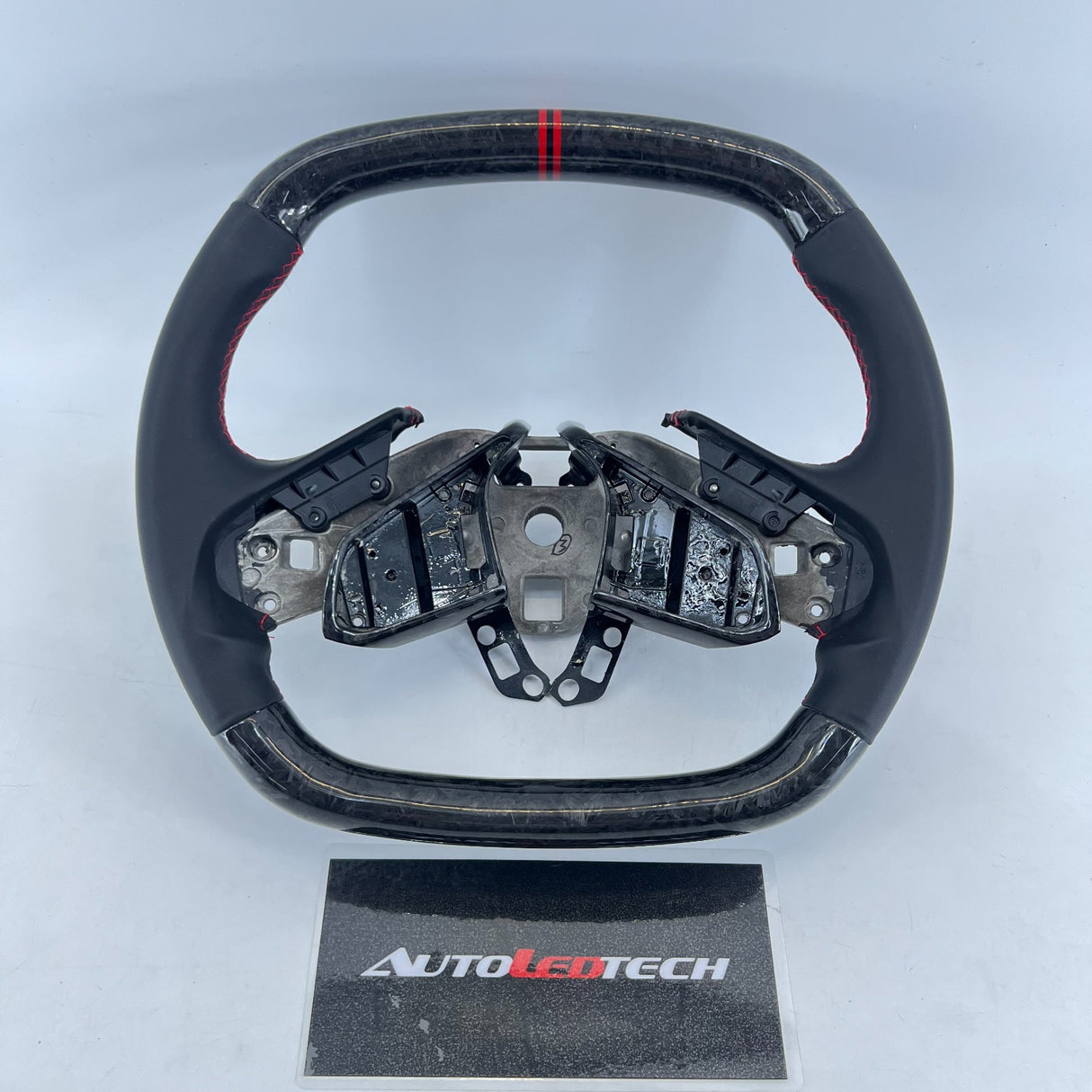 2020-2026+ Chevrolet C8 Corvette Custom Carbon Fiber Steering Wheel - AutoLEDTech.com