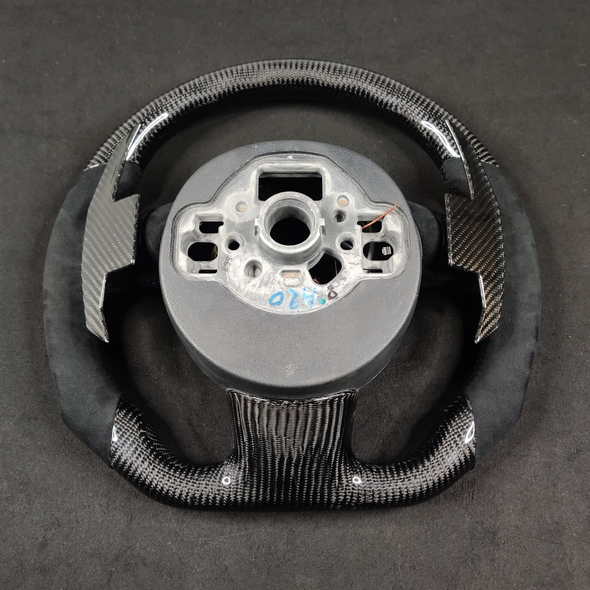 2012-2016 Audi B8.5 A3-A8 S3-S8 RS6 RS7 Custom Carbon Fiber Steering Wheel - AutoLEDTech.com