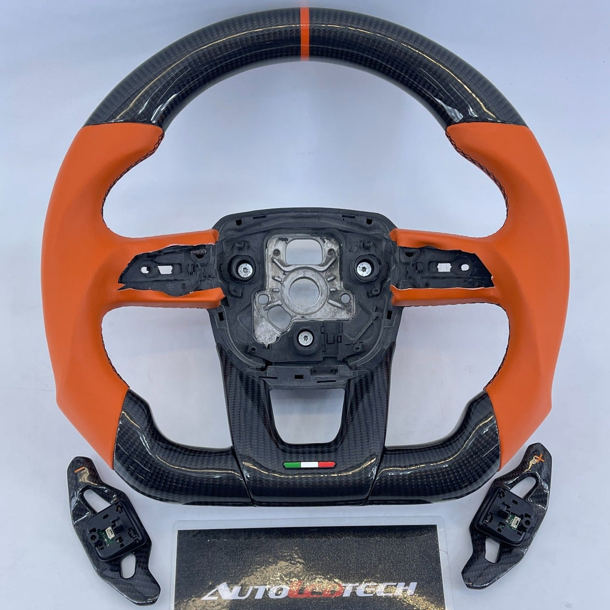 2018-2026+ Lamborghini Urus Custom Carbon Fiber Steering Wheel - AutoLEDTech.com