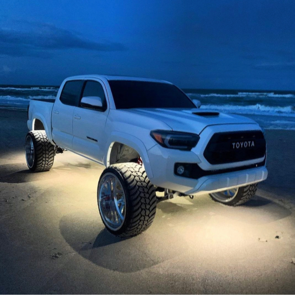 Hyper Pro Series 36W Pure White LED Rock Lights Pod Kit (3100 Lm) - AutoLEDTech.com