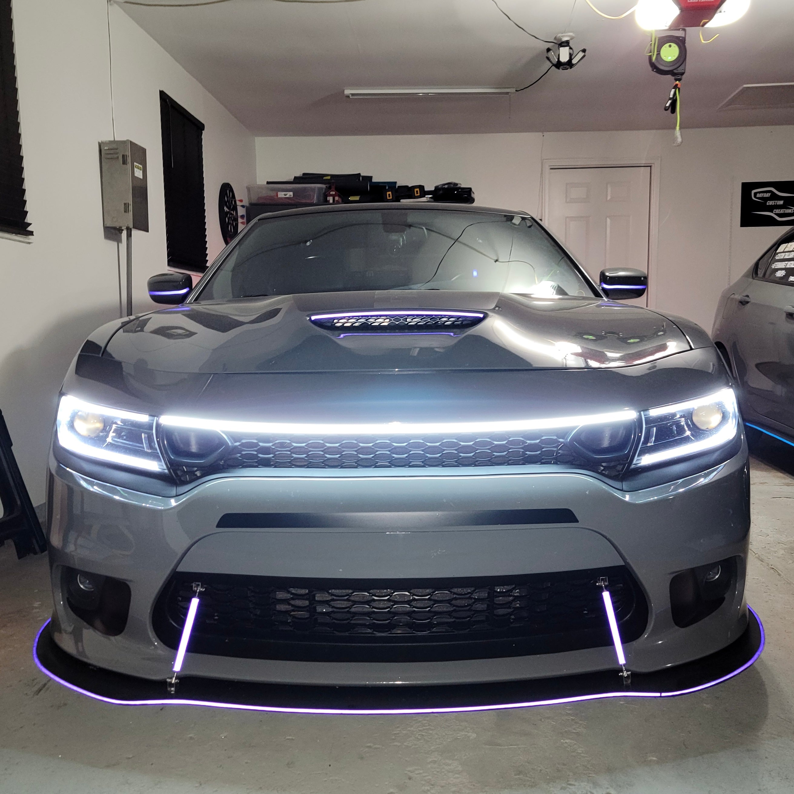 Dodge charger rear light bar discount