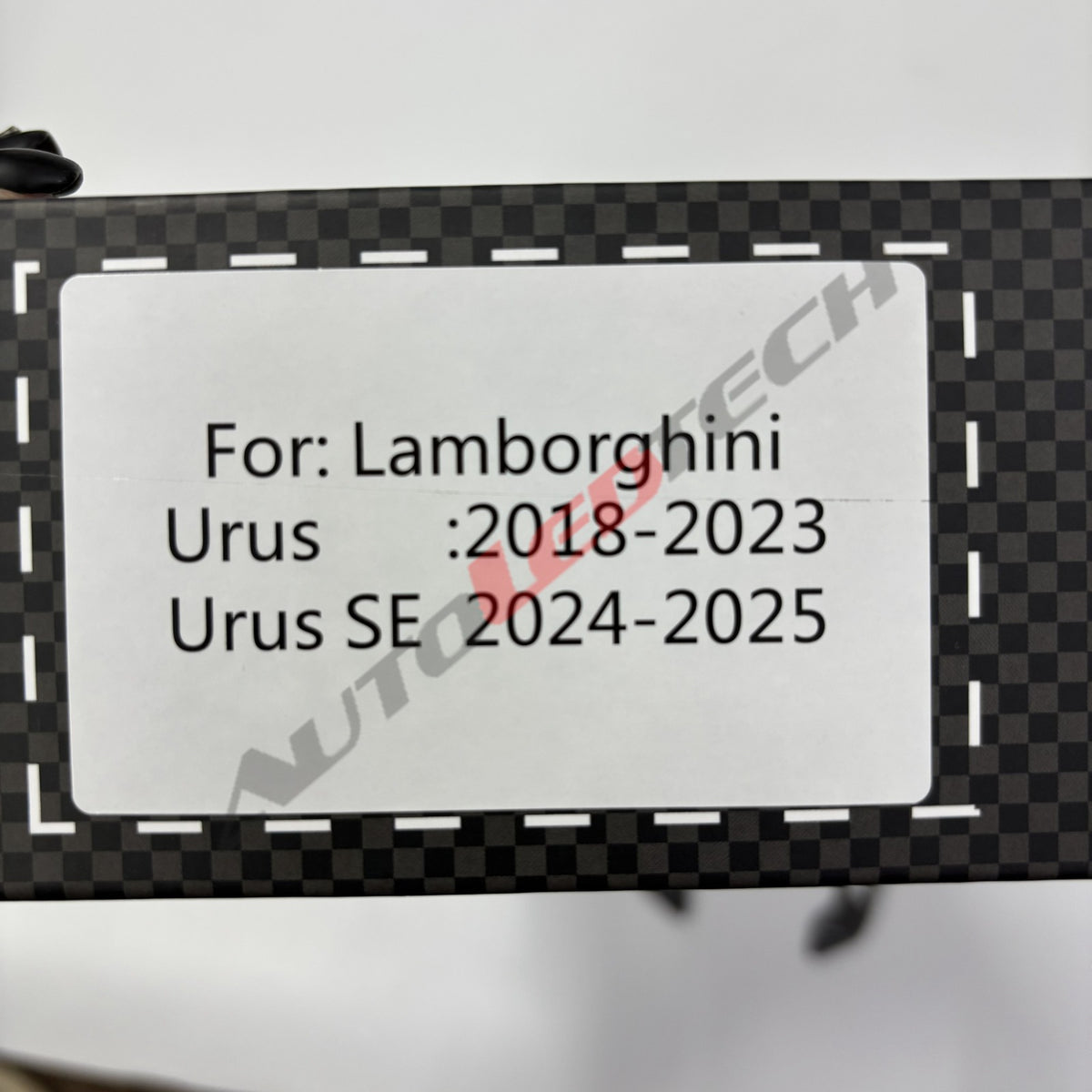 Lamborghini Urus and Urus SE magnetic paddle shifters fitment label