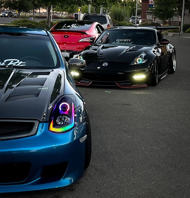 2003-2007 Infiniti G35 Coupe RGBW Color-Chasing LED Halo DRL Headlights - Flow Series LED headlight kit AutoLEDTech Oracle Lighting Trendz Flow Series RGBHaloKits OneUpLighting Morimoto