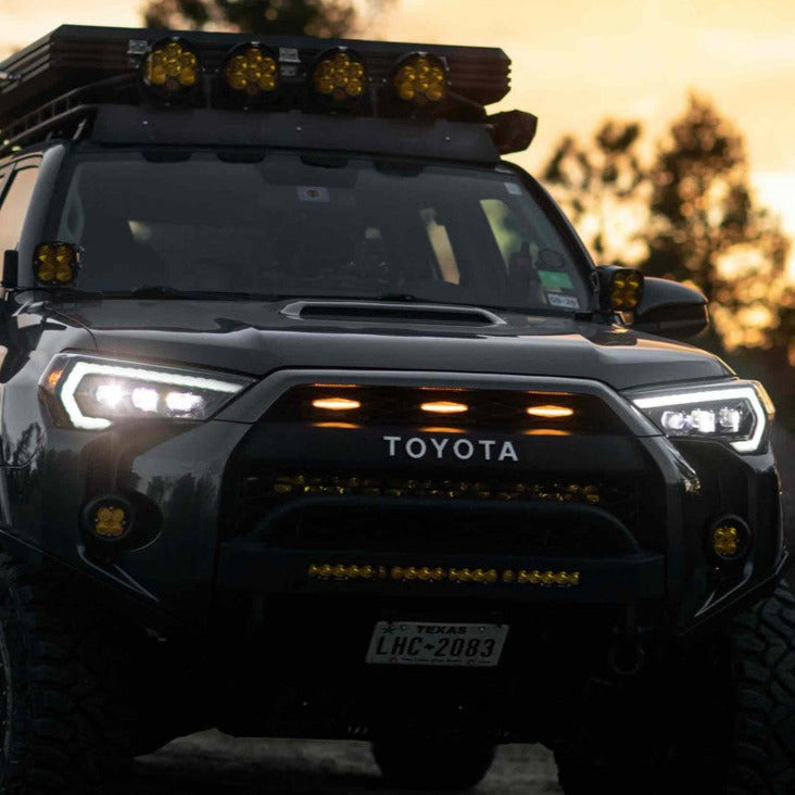 2020 4runner store headlights