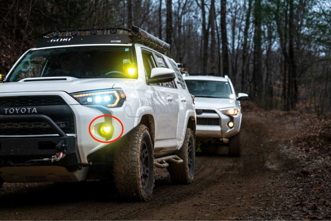 Pair LED Fog Lights + DRL + Wiring For 2003-2005 Toyota 4Runner Front Bumper
