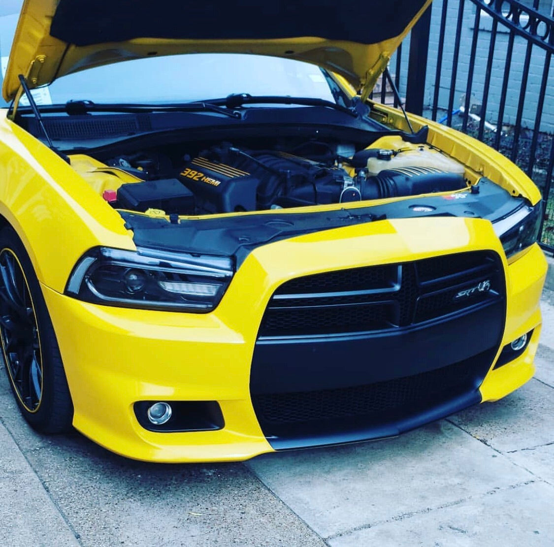 2011-2014 Dodge Charger RGBW Color-Chasing LED DRL Halo Projector Headlights - 2015+ Style Design LED headlight kit AutoLEDTech Oracle Lighting Trendz Flow Series RGBHaloKits OneUpLighting Morimoto